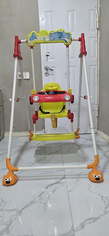 Yelləncək at: Uşaq yelləncəyi – “avtomobil” dizaynlı - 1–3 yaş arası uşaqlar üçün — 5