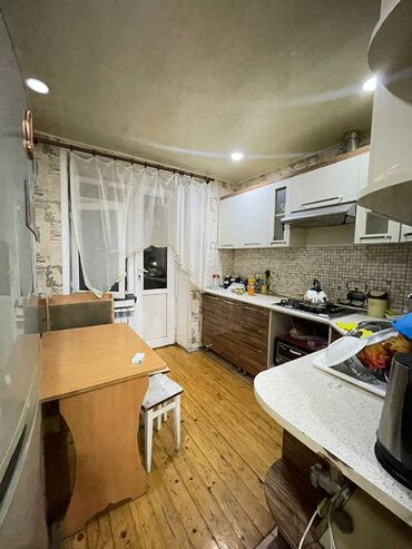 Köhnə tikili: Bakı, 3 otaqlı, Köhnə tikili, m. Həzi Aslanov, 75 kv. m — 7