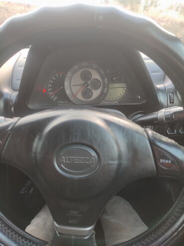 значек тойота: Toyota Altezza: 2003 г., 2 л, Автомат, Бензин, Седан