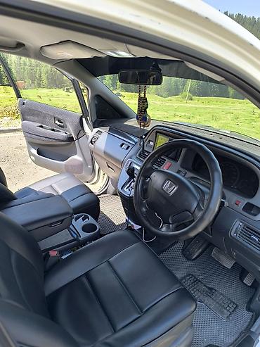 camry 2 4: Honda Odyssey: 2002 г., 2.3 л, Автомат, Бензин, Минивэн — 3