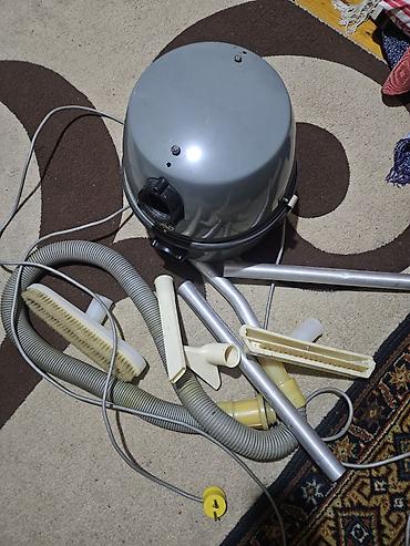 robot pilesos: Tozsoran Вихрь-6М (Vixr-6M) Xüsusiyyətlər: - Tip: Elektrik tozsoran - — 6