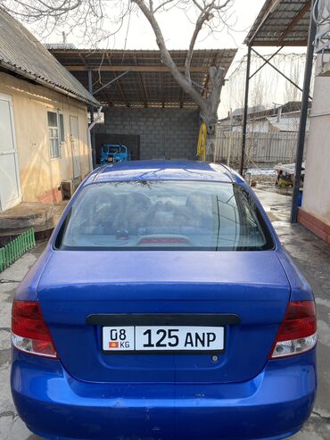 Daewoo: Daewoo Kalos: 2004 г., 1.4 л, Автомат, Бензин, Седан