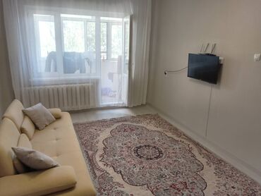 квартиры снять на долгий срок: 3 бөлмө, Менчик ээси, Чогуу жашоосу жок, Толугу менен эмереги бар