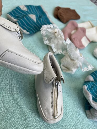 Другие детские вещи: Детские вещи большинство вещей новые и брендовые материалы очень — 30