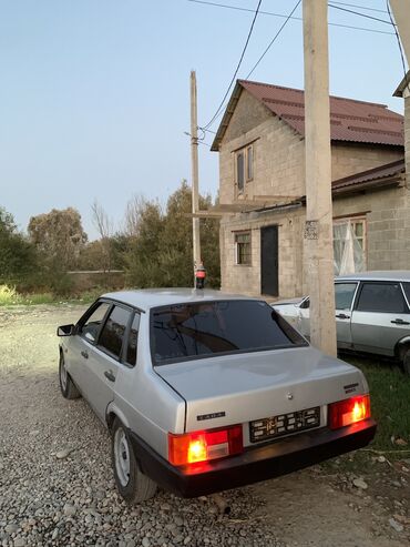 ВАЗ (ЛАДА): ВАЗ (ЛАДА) 21099: 2004 г., Седан