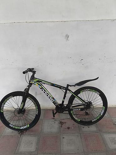 Dağ velosipedləri: Sidenenyasi yoxdur. MTB tipli velosiped - Çərçivə: alüminium — 1