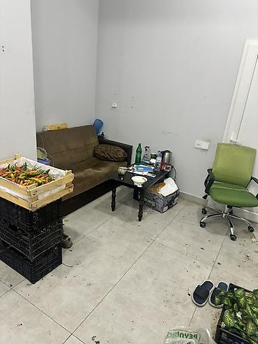 100 dollar satışı: Hazir biznes satilir. Mağazada olan her şey qiymete daxildir elave və — 5