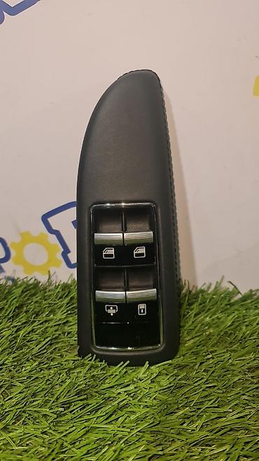 блок sam w211: Mercedes-Benz S350D W221 2011 г. задний левый блок стеклоподъёмника — 1