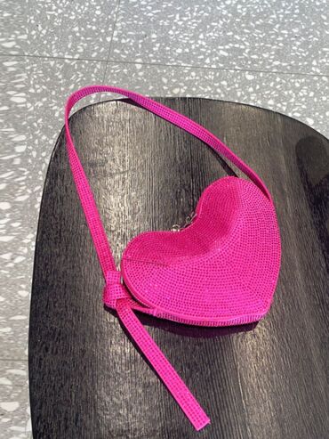 дамская сумка: Сумка малышка в форме сердечка со стразами 🪩 🪩 🪩 🪩 🪩 🪩