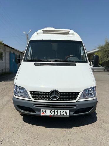 Mercedes-Benz: Mercedes-Benz Sprinter: 2004 г., 2.2 л, Механика, Дизель, Фургон