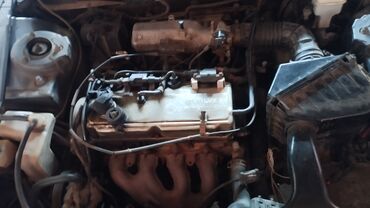 Toyota: Toyota Avensis sedan - Kuzov: 4 qapılı sedan, boz rəng - Salon: bej — 10