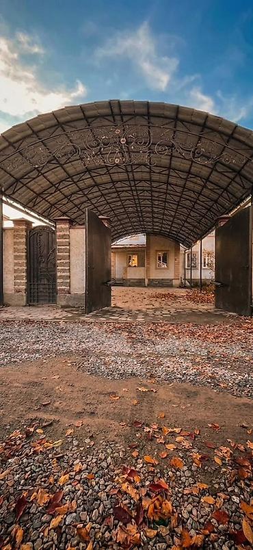 Долгосрочная аренда домов: 200 м², 6 комнат, Студентам — 14