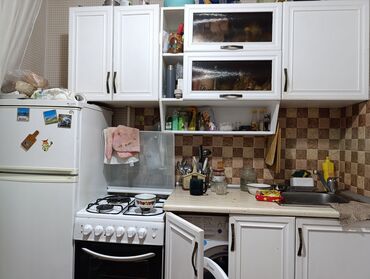 б у кухонный мебель: Кухонный гарнитур, Б/у, цвет - Белый, ДСП, Самовывоз