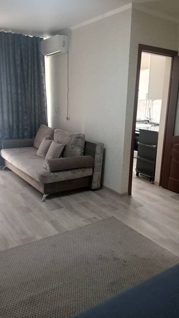 помещения для офиса: 1 комната, 31 м², Хрущевка, 2 этаж, Косметический ремонт