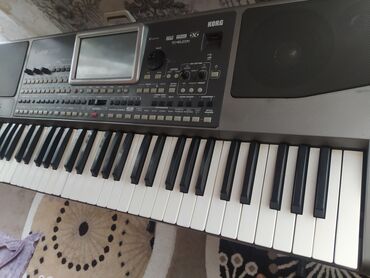 sintizator yamaha: Korg pa900 satilir yaxsi veziyyetdedir. tekce bendirnse biraz xariclik