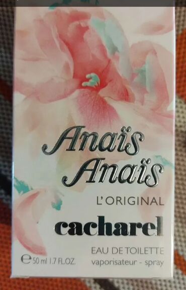 Ətriyyat: Yves Saint Laurent, Lancome, Dior, Chanel, Cerruti, Mexx, Korloff — 11