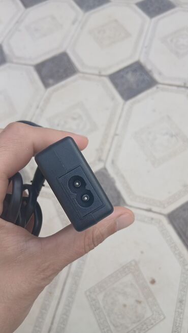 PS2 & PS1 (Sony PlayStation 2 & 1): PSP konsolun blokpitaniyası 30 manatdan aşağı satılmır son qiymətdi Bu — 9