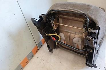 Другие детали кузова: В Разборе имеются запчасти для Mitsubishi Chariot/— об 2,4. правый — 3