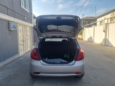 dizel mator mersedes: Kia Ceed: 1.6 l | 2007 il Hetçbek