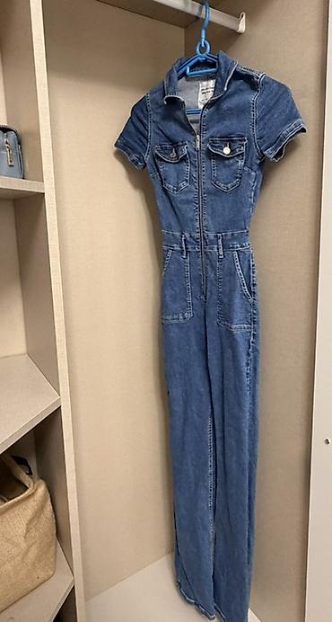 desd geyimler: Məhsul: Denim kombinezon (jumpsuit). 3-4 dəfə geyinmişəm. Dar — 3