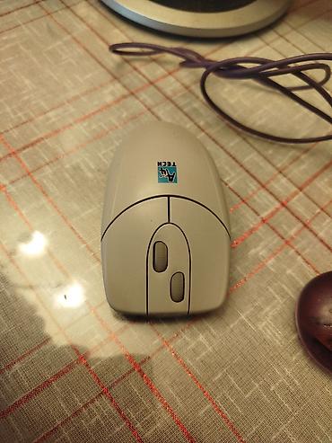 kompjuterski misevi: Stari retro mis sa kuglicom na kuglicu.
Bez adaptera na usb — 5