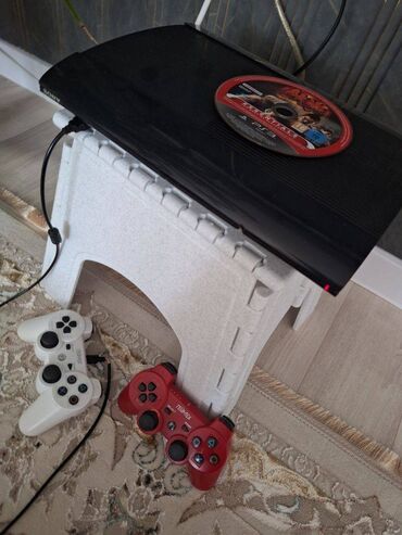 ev soyudan: Playstation 3 super slim 500GB yaddashla, ideal veziyyetdedir, evde