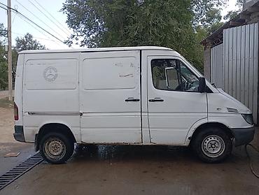 выбор номера о: Mercedes-Benz Sprinter фургон (кузов W903), дизель CDI, белый — 2