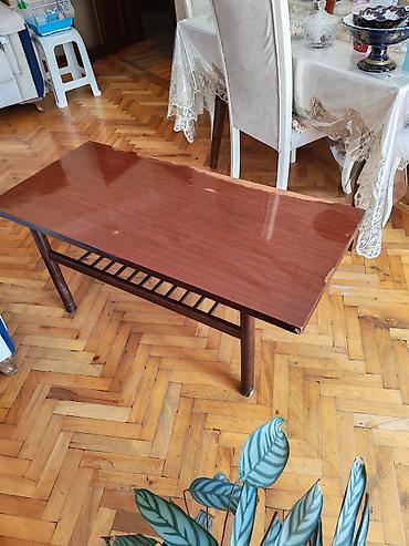 kreditle divan kreslo: Taxta çay masası - Material: ağac/taxta üstlük, laklı səth - Rəng — 1
