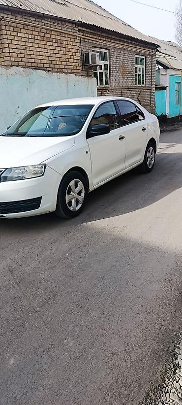 Skoda: Skoda Rapid: 2016 г., 1.6 л, Механика, Бензин, Седан — 2