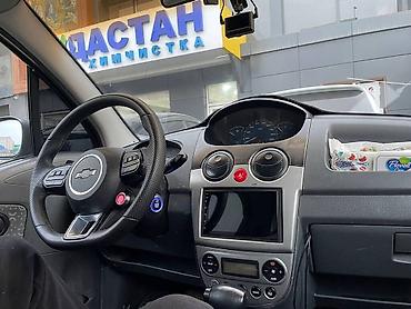 chevrolet cruze 2018: Chevrolet Spark: 2004 г., Бензин, Хэтчбэк — 1