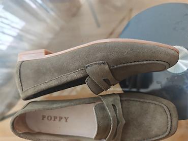 Qadın ayaqqabıları: Poppy qadın loaferləri - Model: Klassik penny loafer üslubu - — 2