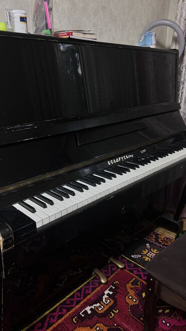 гибкое пианино: Продается пианино 
Беларусь 
Цена 15000