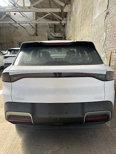 m8 pro: Changan Qiyuan Q05: 2026 г. — 4