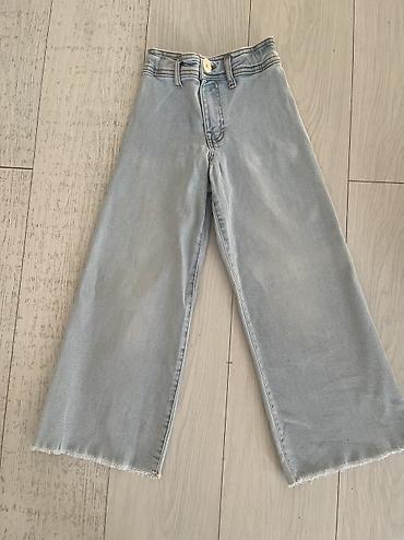 nike şalvar: Джинсы Zara. Размер 8 лет (128см). Цвет: светло- голубой. В идеальном — 1