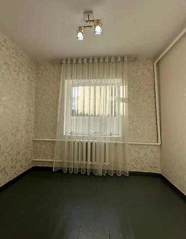 Продажа коттеджей и домов: Продаю дом 4-ком 80-кв/м² Участок: 4-сотки Район: Маевка ( ул — 8