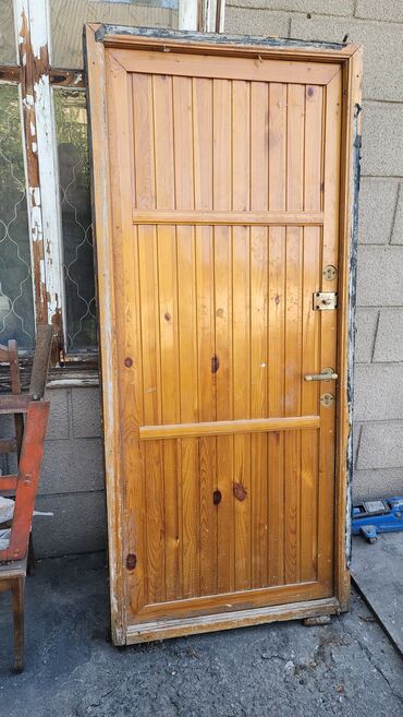 бу брон двер: Срочно!!!продаю бронированую дверь отличного качества сделано на