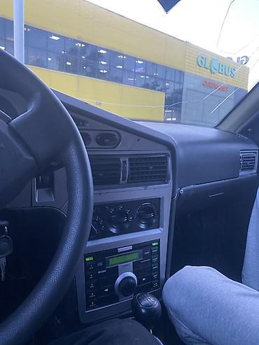 e star: Daewoo Nexia: 2008 г., 1.6 л, Механика, Седан — 4