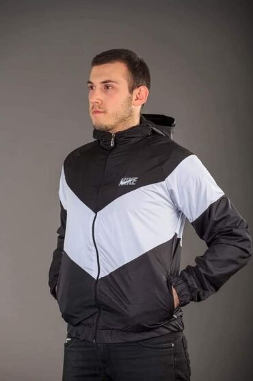 Sportska odeća: Muski suskavac
Vrhunski kvalitet
M L XL XXL
Cena 3700 din — 7