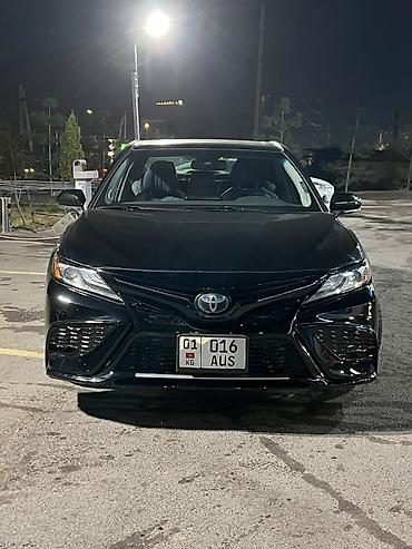 американский авто: Toyota Camry: 2022 г., 2.5 л, Автомат, Гибрид, Седан — 6