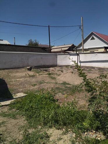 кызыл аскер дом продаю: Дом, 100 м², 5 комнат, Агентство недвижимости, Старый ремонт