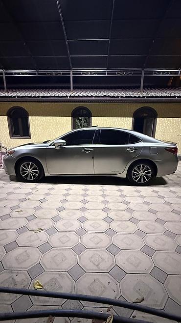 Lexus: Lexus ES: 2017 г., 2.5 л, Вариатор, Гибрид, Седан — 33
