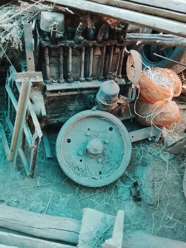 мороженое оборудование: Представленная деталь промышленного оборудования включает в себя