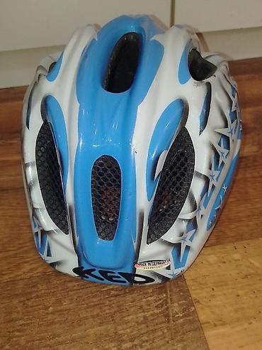 Oprema za bicikliste: Dečija biciklistička kaciga KED - Veličina: podesiva (zadnji točkić — 10