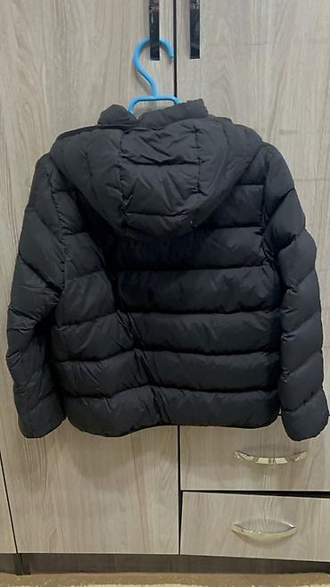 Детский мир: Универсальная пуховая куртка UNIQLO Ultra Light Down — 2