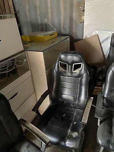 Игровые кресла: Игровое кресло, Б/у, Без колесиков, цвет - Черный, Экокожа — 14