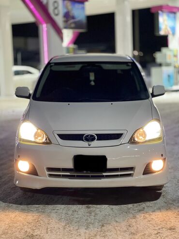 Toyota: Toyota Ipsum: 2004 г., 2.4 л, Автомат, Бензин, Минивэн