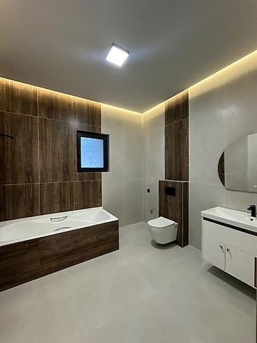 Үйлөрдү сатуу: 6 бөлмө жана андан көп, 360 м², 8 соток, Бишкек, Арча-Бешик ж/м Кыймылсыз мүлк агенттиги — 4
