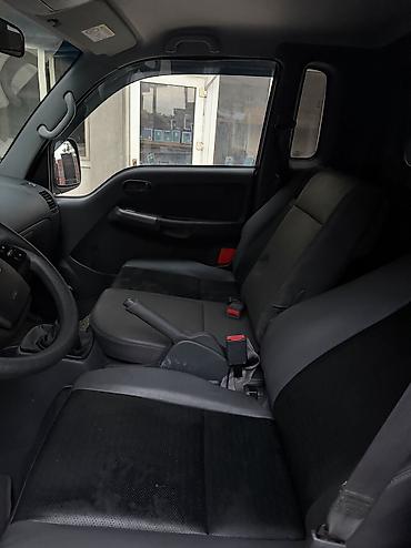 e34 2 5: Kia BONGO: 2023 г., 2.5 л, Механика, Газ, Фургон — 10