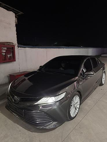 lexus gx470: Toyota Camry: 2018 г., 2.5 л, Автомат, Бензин, Седан — 2