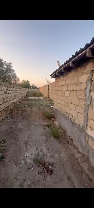 Kommersiya daşınmaz əmlakı: Həyət evi 2 ayri otag yan yana, sahəsi 2 sot torpag və otaglar heresi — 6